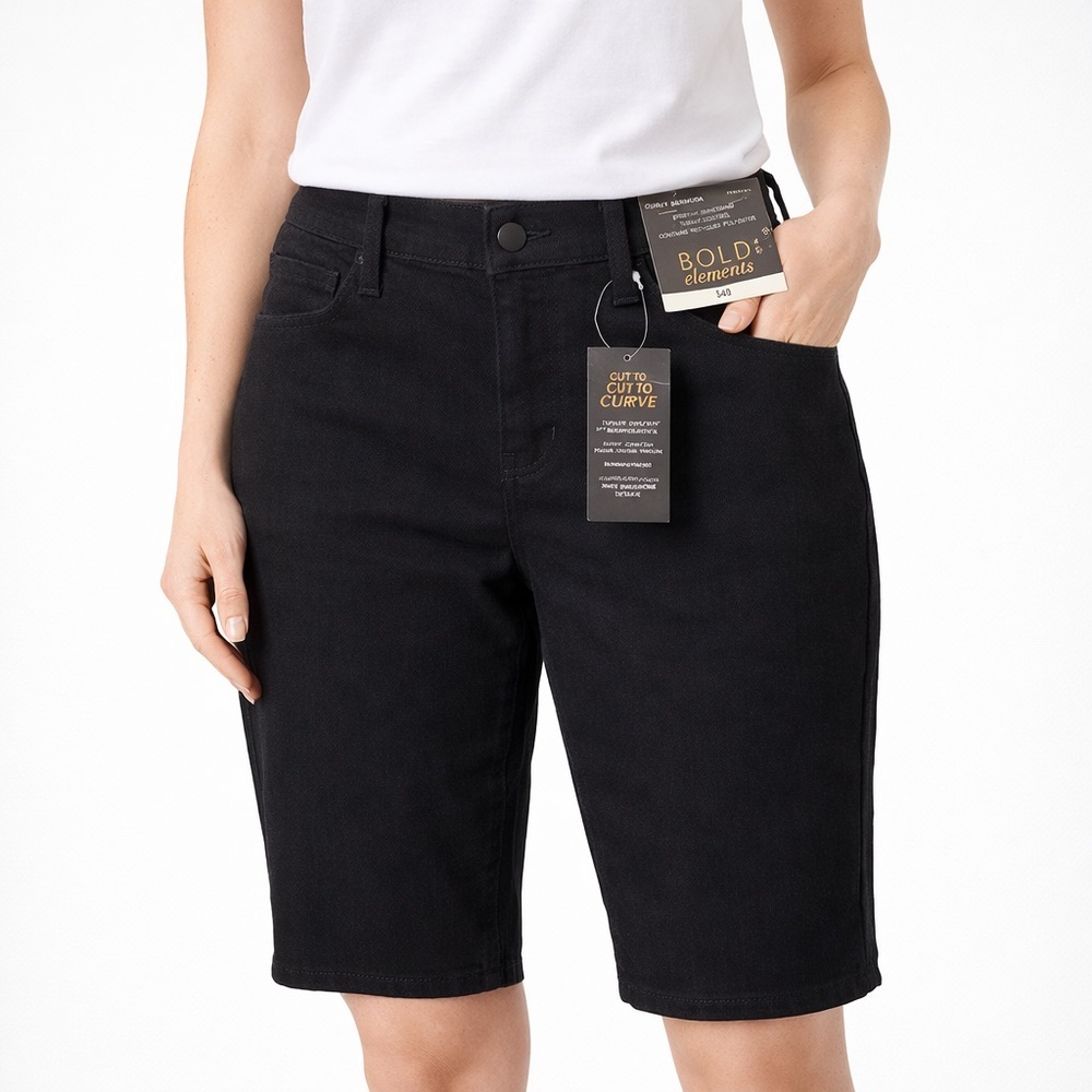 BOLD Elements Black Curvy Bermuda Shorts NWT Size 4 NWT